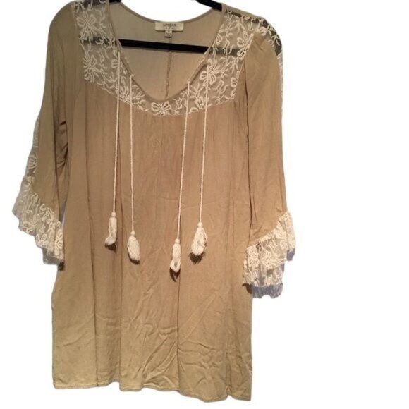 Umgee Tops - Umgee Womens Blouse Lace &Tassel Accents Beige/Cream BoHo SZ M